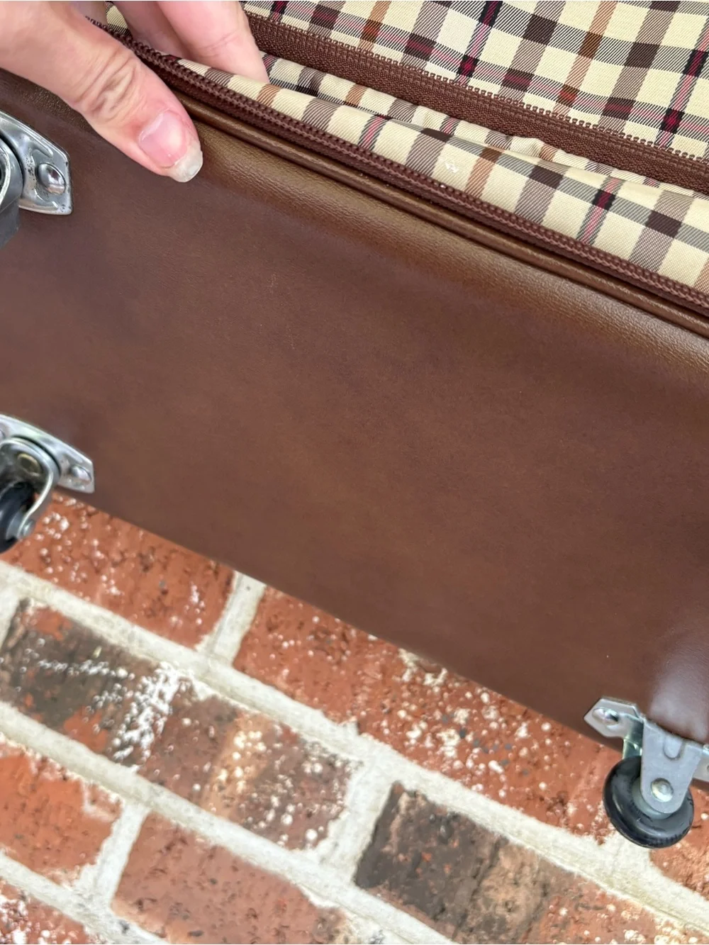 Lasserre Paris Vintage Beige Plaid Rolling luggage Bag with Brown Trim